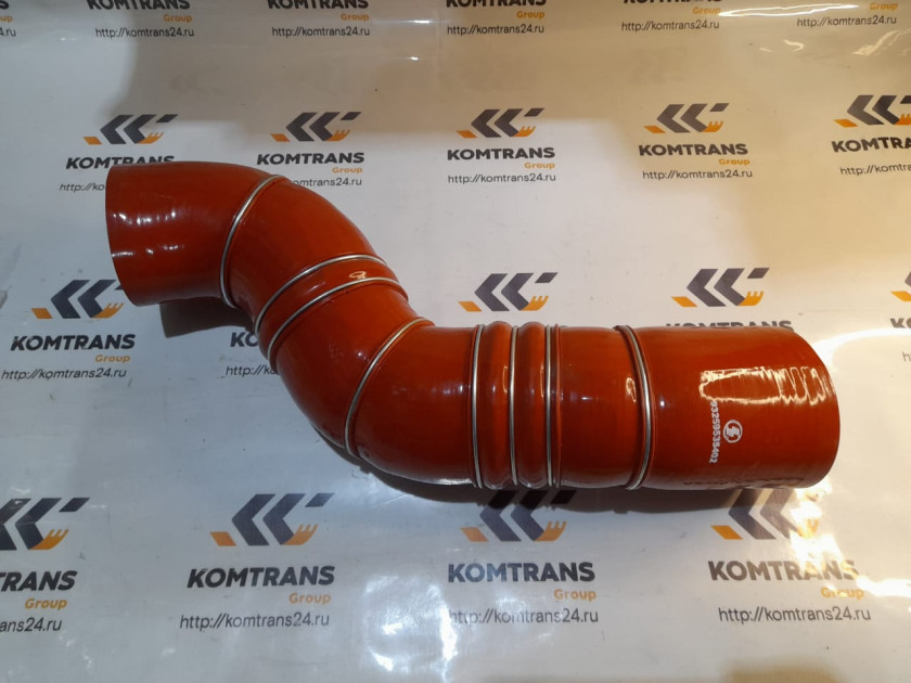 Патрубок интеркулера 100*100*530 (F3000) кривой Патрубок интеркулера 100*100*530 (F3000) кривой