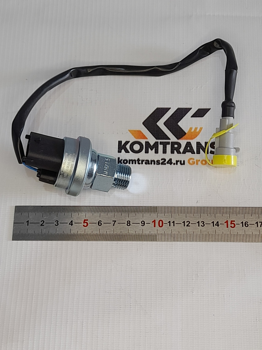 Датчик давления масла WP12 E4,5 F3000/X3000 с пров. М18х1,5 (4кон. + штекер 2конт.) 612600090920 Датчик давления масла WP12 E4,5 F3000/X3000 с пров. М18х1,5 (4кон. + штекер 2конт.) 612600090920