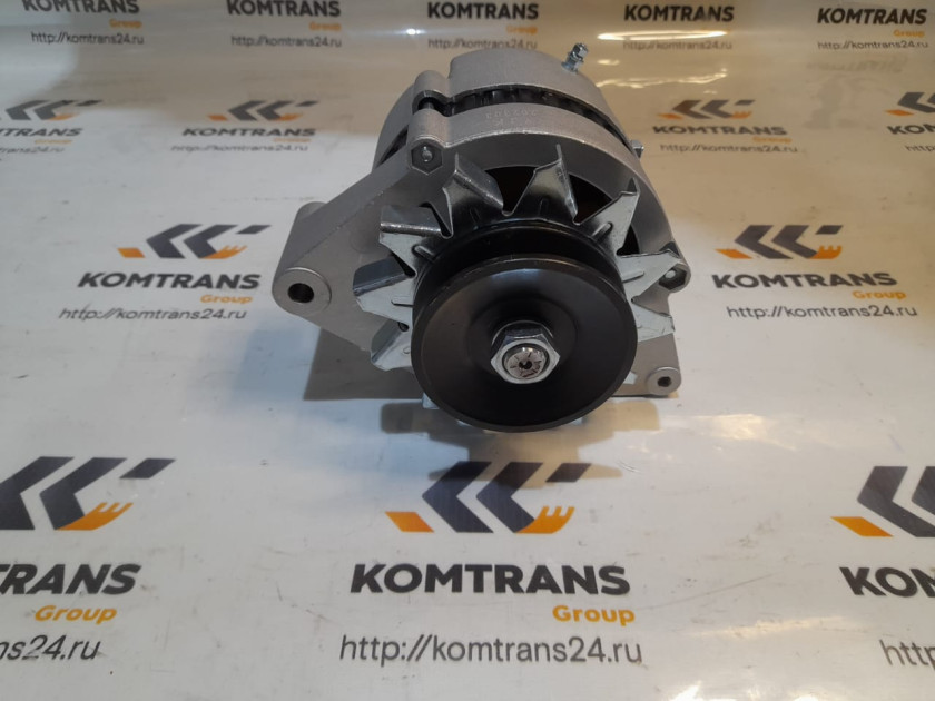 Генератор 14V 500W для XCMG XMR303,403 с ДВС ZN490B (аналог) Генератор 14V 500W для XCMG XMR303,403 с ДВС ZN490B (аналог)