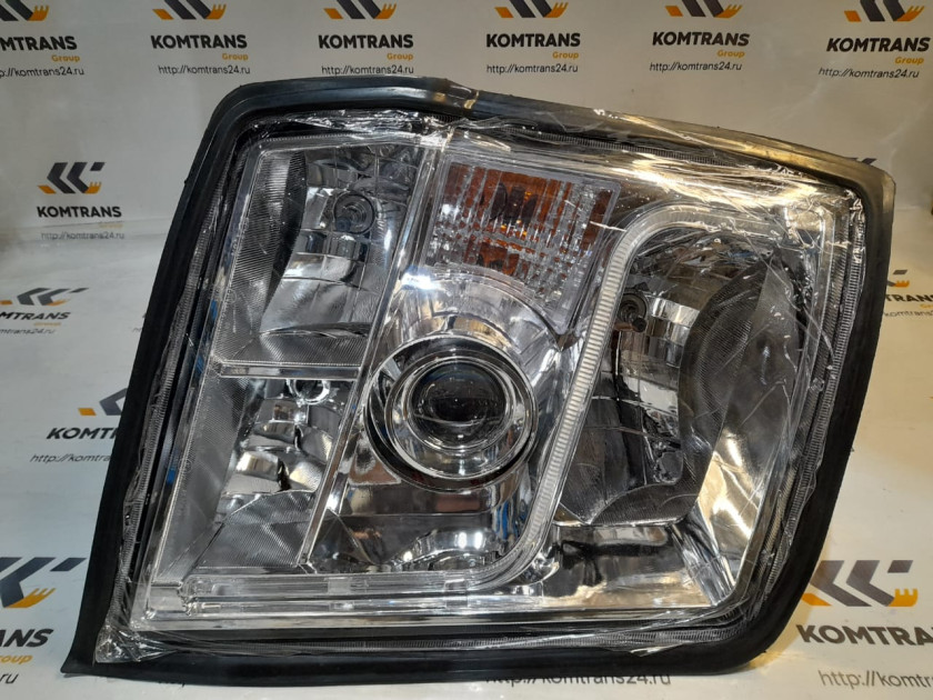 Фара передняя правая X3000 SHACMAN тягач (1 штекер) SHACMAN X3000 Фара передняя правая X3000 SHACMAN тягач (1 штекер) SHACMAN X3000