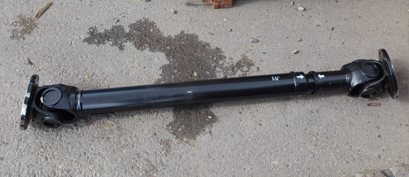 Вал карданный передний ( L 1230, 8/8 отв) LW500FN/KN Вал карданный передний ( L 1230, 8/8 отв) LW500FN/KN