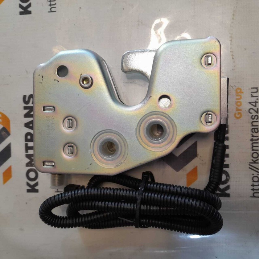 Замок кабины гидравлический правый SHACMAN X3000 Замок кабины гидравлический правый SHACMAN X3000