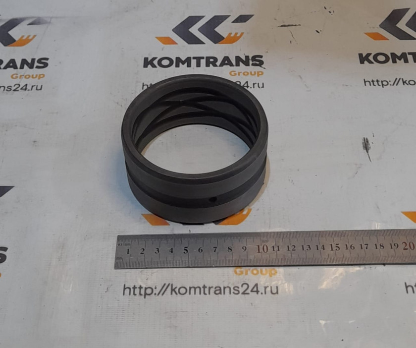 Втулка сочленения стрелы и ковша экскаватора XCMG XE370CA Втулка сочленения стрелы и ковша экскаватора XCMG XE370CA