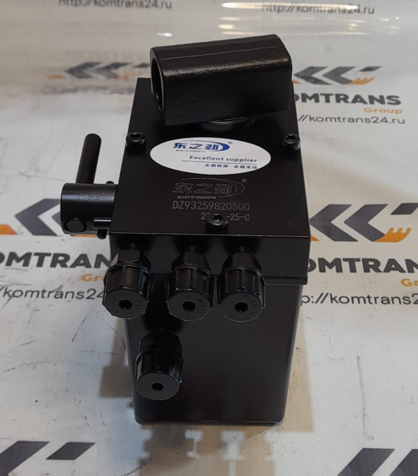 Насос подъёма кабины (гидравлический) SHACMAN X3000 Насос подъёма кабины (гидравлический) SHACMAN X3000