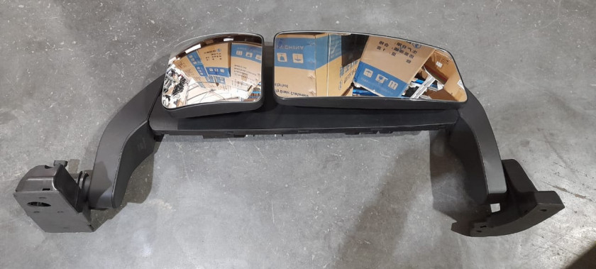 Зеркало заднего вида левое (в сборе, без задней крышки) SHACMAN X3000/X5000 Зеркало заднего вида левое (в сборе, без задней крышки) SHACMAN X3000/X5000