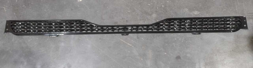 Решетка бампера верхняя SHACMAN X5000