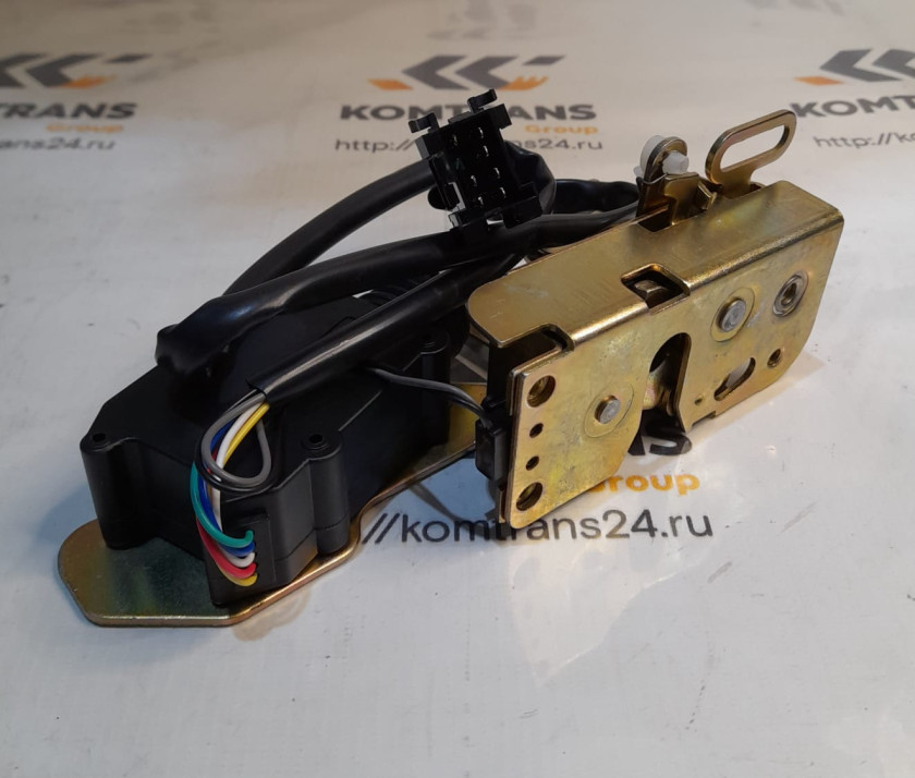 Замок двери левый электрический SHACMAN X3000