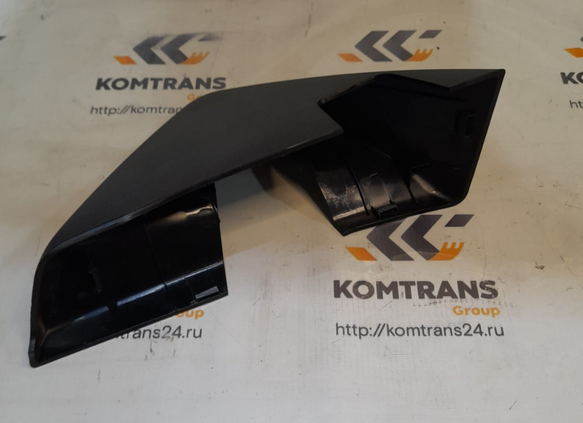 Накладка нижняя зеркала правая SHACMAN X6000 Накладка нижняя зеркала правая SHACMAN X6000