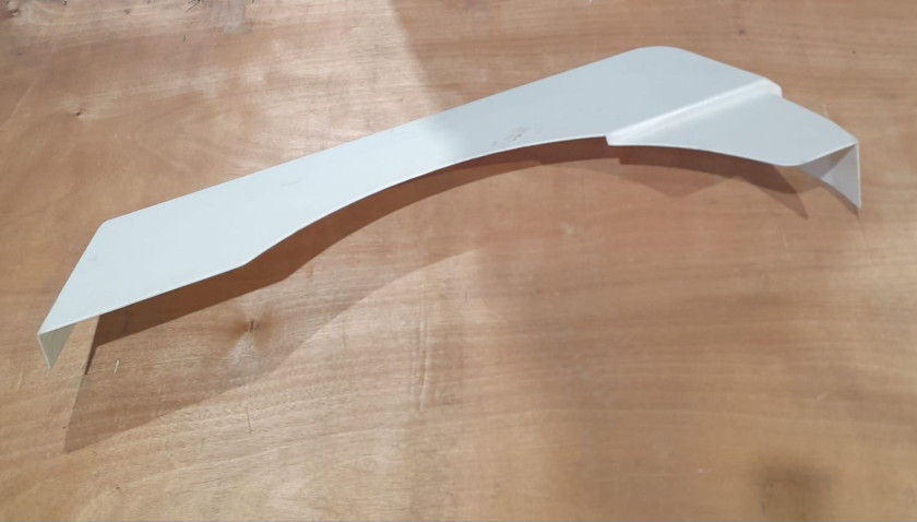 Крыло кабины F3000 правое, верхнее, над колесом (самосвал) Крыло кабины F3000 правое, верхнее, над колесом (самосвал)