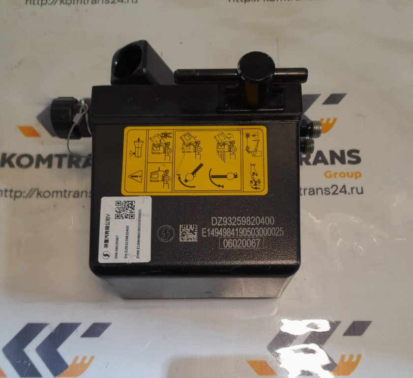 Насос подъема кабины SHACMAN X3000 Насос подъема кабины SHACMAN X3000