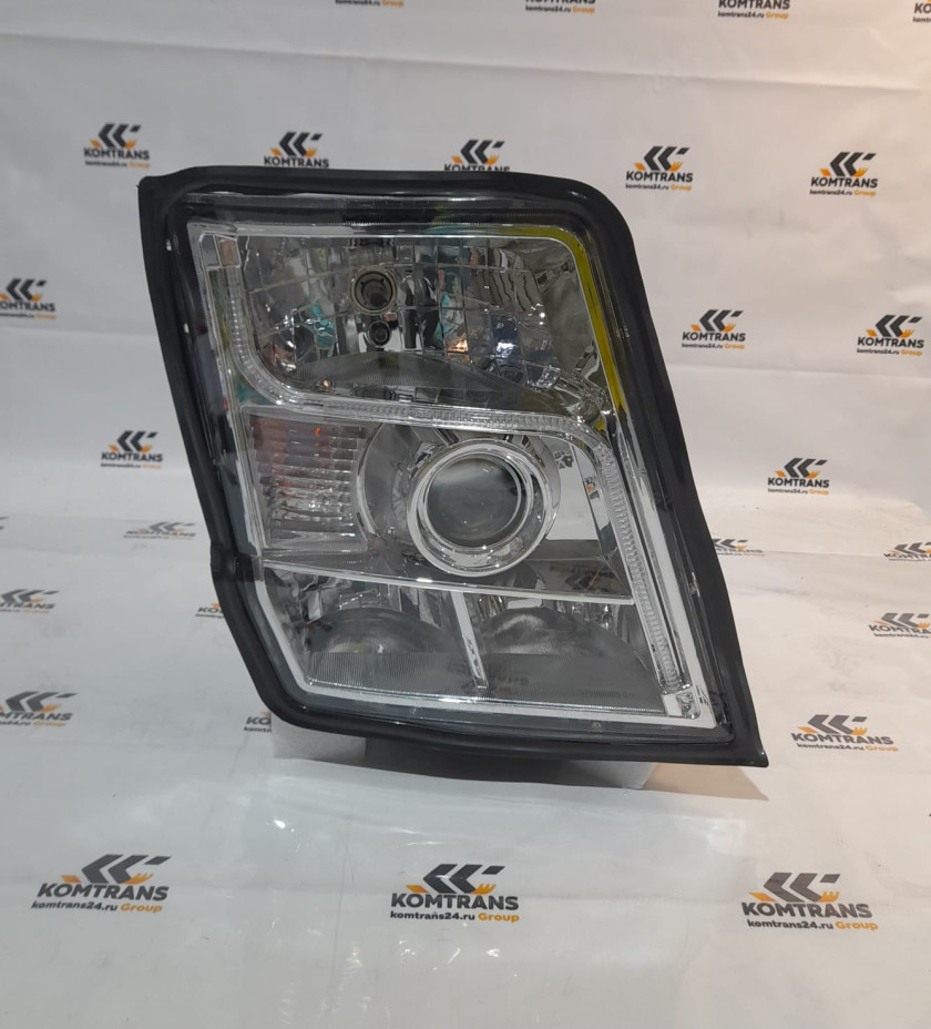 Фара передняя правая X3000 SHACMAN тягач (2 штекера) SHACMAN X3000 Фара передняя правая X3000 SHACMAN тягач (2 штекера) SHACMAN X3000