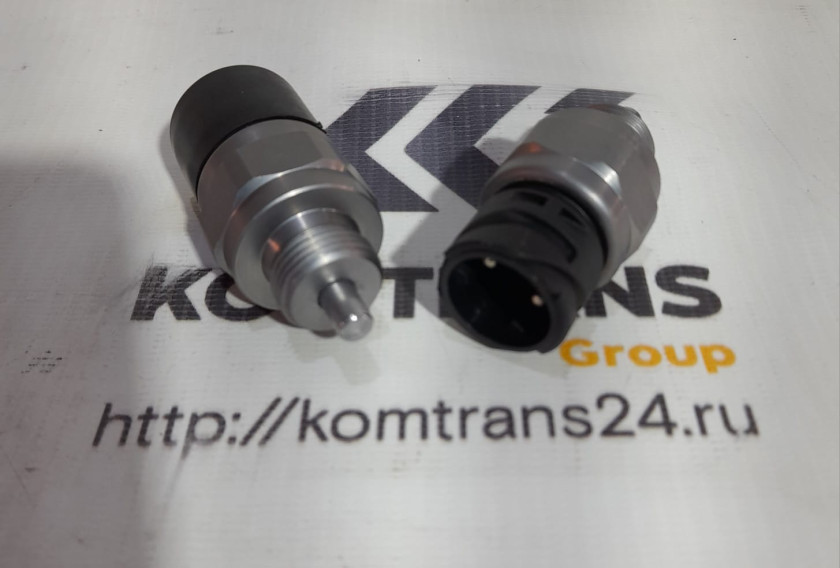 Датчик включения межколесной блокировки (2-а контакта) SHACMAN Датчик включения межколесной блокировки (2-а контакта) SHACMAN