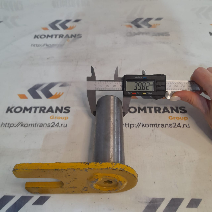 Палец 40*120 поворотного гидроцилиндра к передней части рамы LW300FN Палец 40*120 поворотного гидроцилиндра к передней части рамы LW300FN