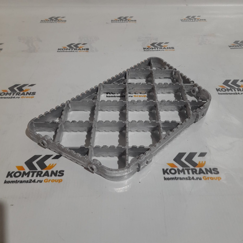 Подножка средняя дюраль. L/R SHACMAN X3000 тягач Подножка средняя дюраль. L/R SHACMAN X3000 тягач