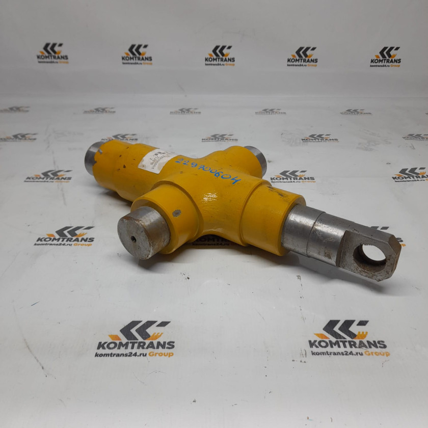 Крестовина XCMG XMR403 Крестовина XCMG XMR403