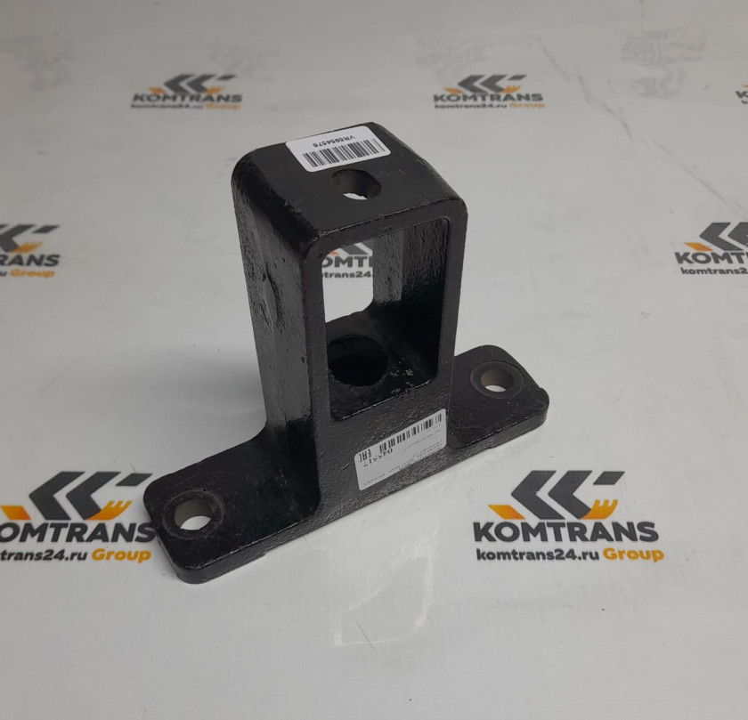 Кронштейн радиатора правый SHACMAN X3000 Кронштейн радиатора правый SHACMAN X3000