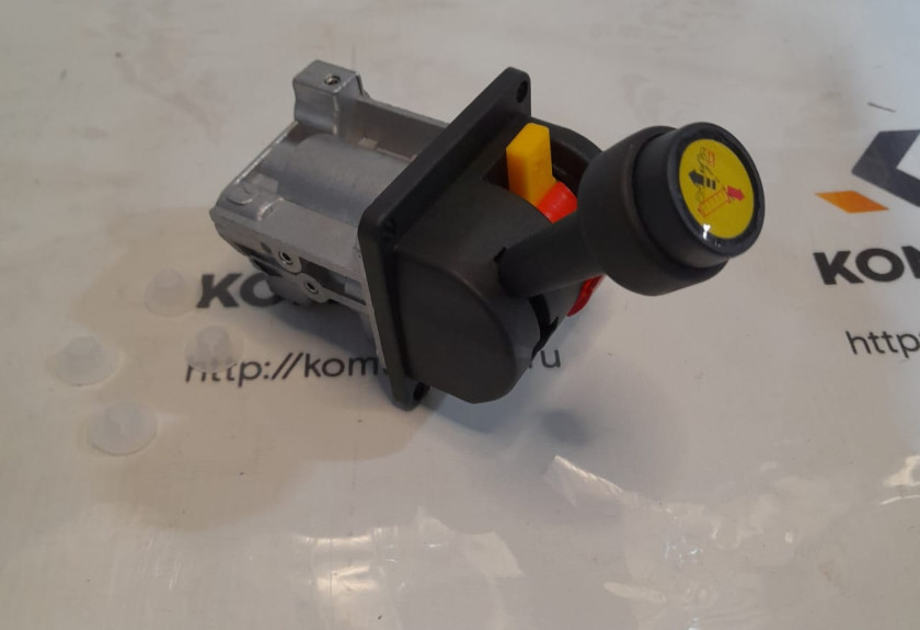 Кран управления подъемом кузова (в кабине), 4 выхода CKHY0014 Кран управления подъемом кузова (в кабине), 4 выхода CKHY0014