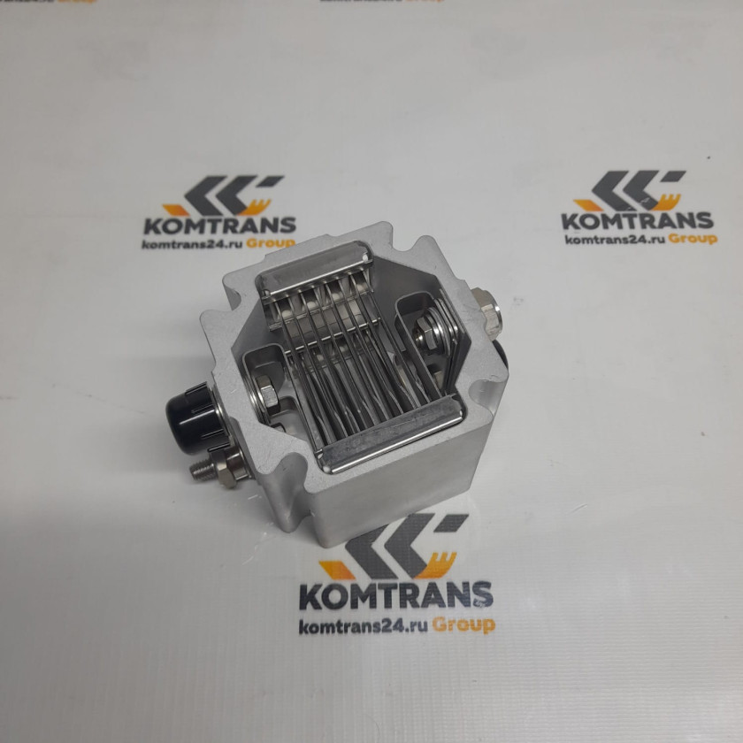 Подогреватель пусковой 24V,3,6kW в сборе XCMG XC6-3007K, XC6-3007 Подогреватель пусковой 24V,3,6kW в сборе XCMG XC6-3007K, XC6-3007