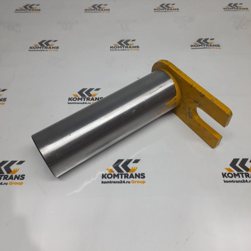 Палец 80*267 (г/ц ковша - рама) только XCMG LW-500F Палец 80*267 (г/ц ковша - рама) только XCMG LW-500F