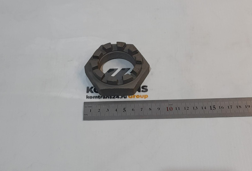 Гайка ступицы М45*1,5 передней HOWO