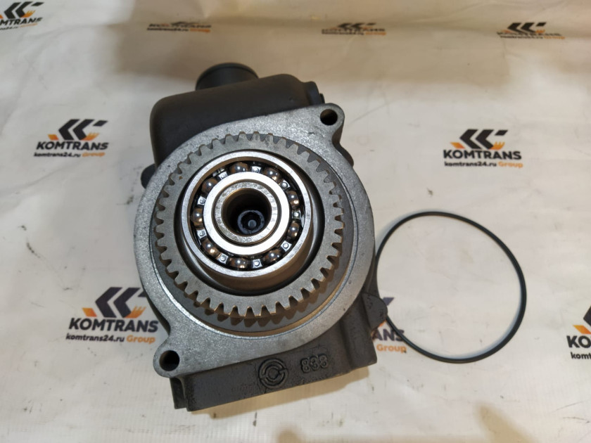 Насос водяной (помпа) двигателя Shanghai C6121 Насос водяной (помпа) двигателя Shanghai C6121