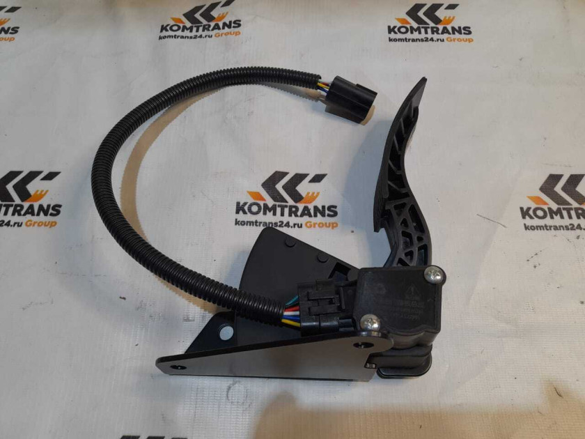 Педаль газа SHACMAN X3000 Евро4 Евро5 2018