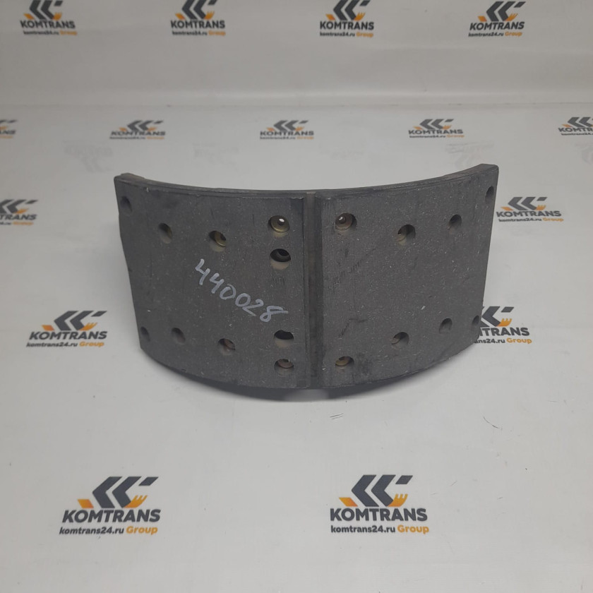 Колодка тормозная передняя в сборе с накладкой (ширина 160мм) 6*6 SHACMAN X3000/X5000 Колодка тормозная передняя в сборе с накладкой (ширина 160мм) 6*6 SHACMAN X3000/X5000