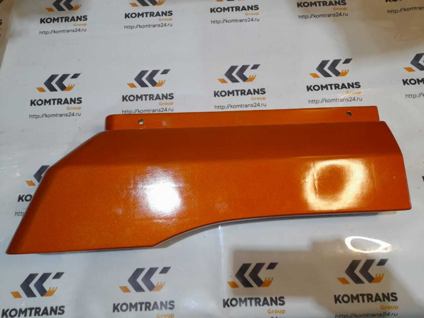 Крыло кабины X3000 правое, над колесом