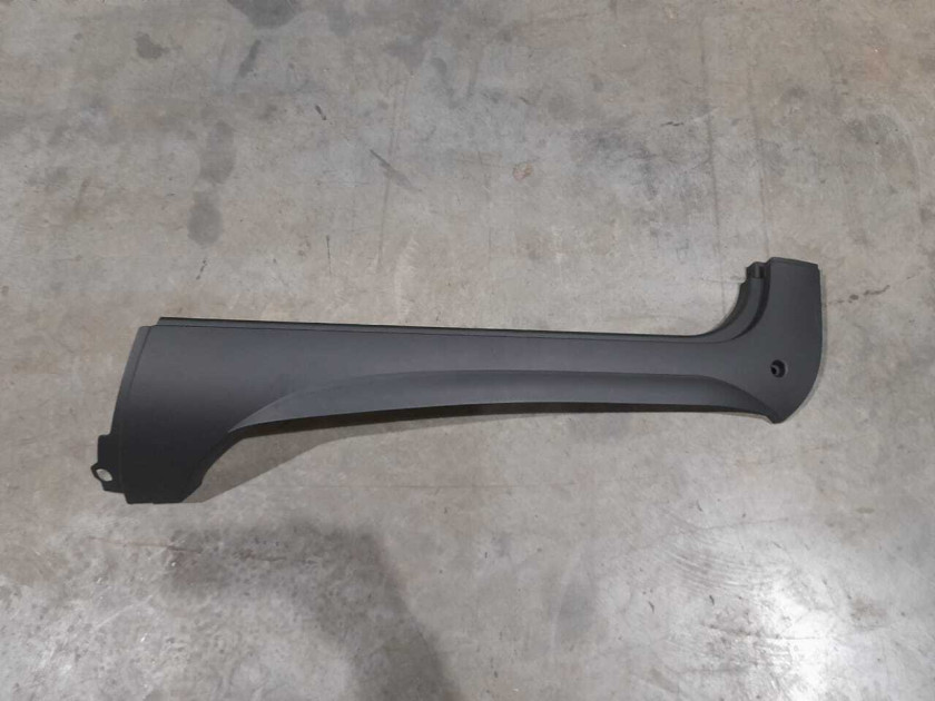 Накладка стойки лобового стекла наружний правый ТЯГАЧ SHACMAN X3000 Накладка стойки лобового стекла наружний правый ТЯГАЧ SHACMAN X3000