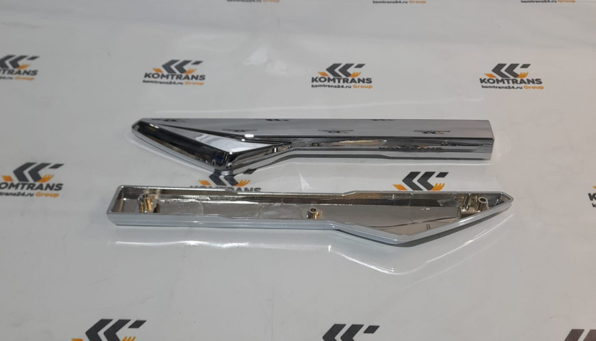 Накладка решетки бампера правая (хром) SHACMAN X5000 тягач