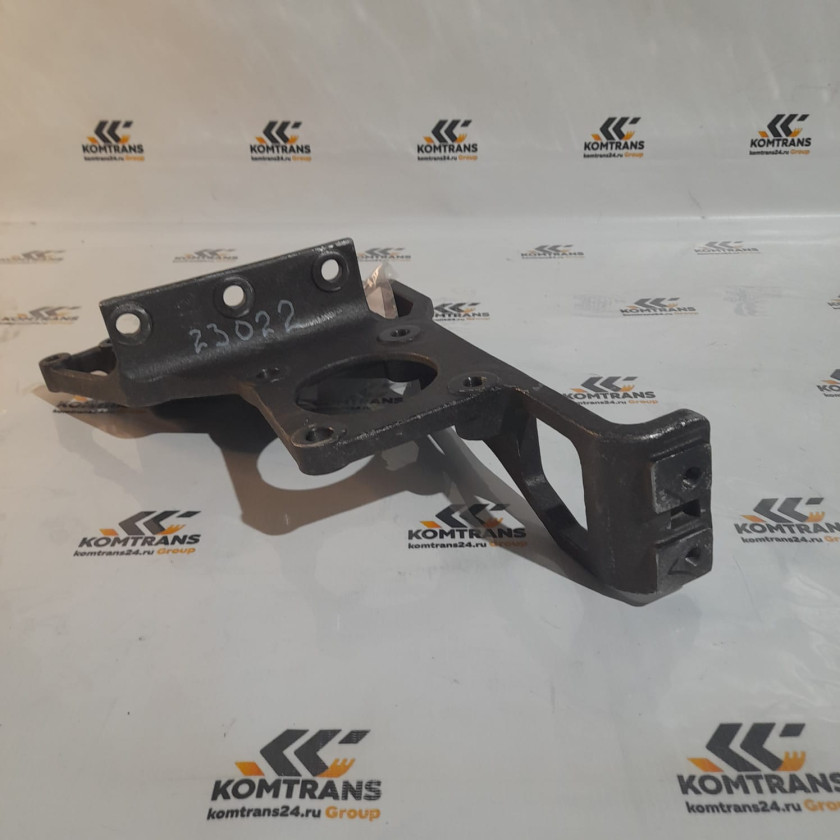 Кронштейн бампера правый SHACMAN X5000 Кронштейн бампера правый SHACMAN X5000