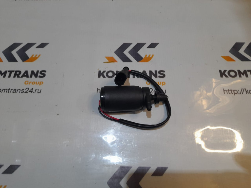 Моторчик (насос) омывателя стекла SHACMAN X3000/F3000 (выход вниз) Моторчик (насос) омывателя стекла SHACMAN X3000/F3000 (выход вниз)