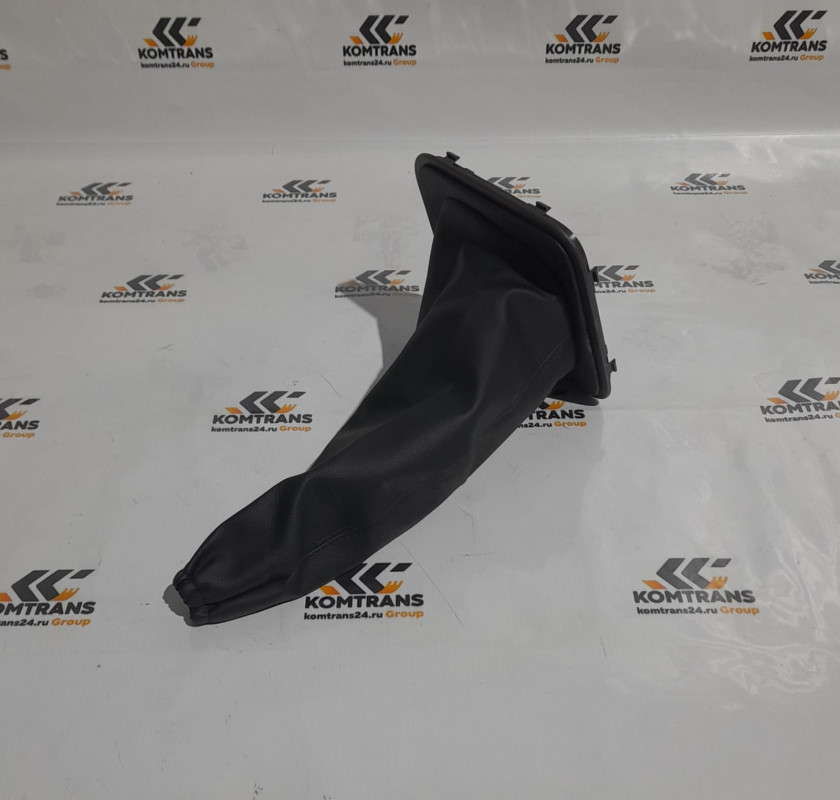 Кожух рычага КПП SHACMAN X5000 Кожух рычага КПП SHACMAN X5000