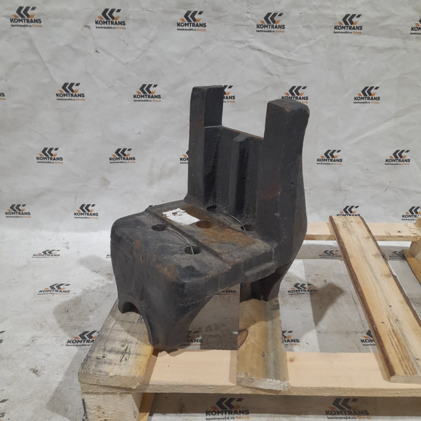 Кронштейн рессоры задней на автокран XCMG QY40K QY50K QY70K Кронштейн рессоры задней на автокран XCMG QY40K QY50K QY70K