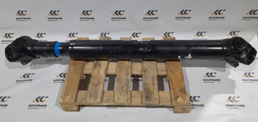 Вал карданный L 1640 8*4 180*4*68 SHACMAN X3000