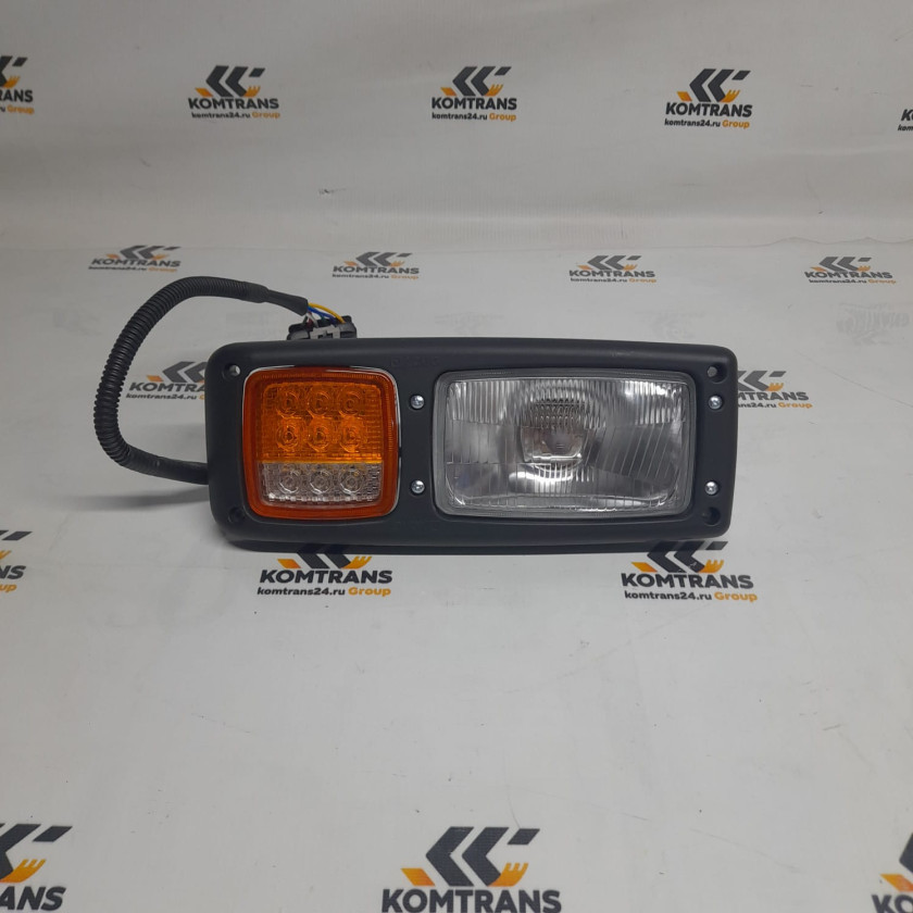 Фара передняя правая комбинированная XCMG XE150WD, XE210WB Фара передняя правая комбинированная XCMG XE150WD, XE210WB