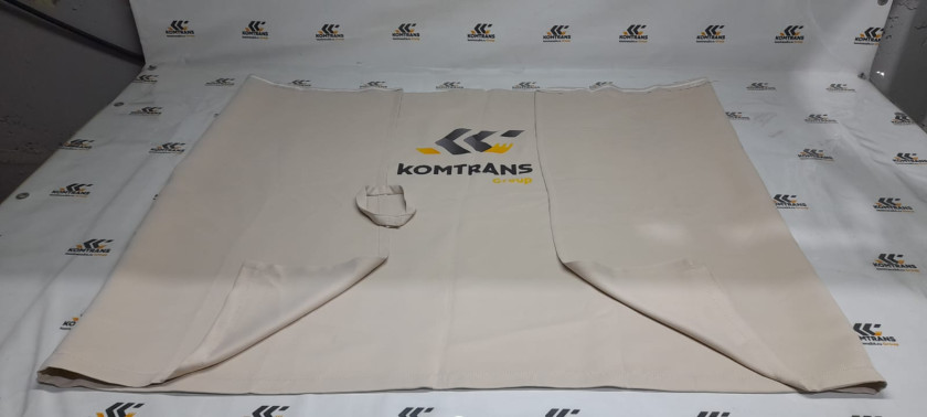 Шторка спальника SHACMAN X3000 (спальник-1шт/KOMTRANS Group лого) Шторка спальника SHACMAN X3000 (спальник-1шт/KOMTRANS Group лого)