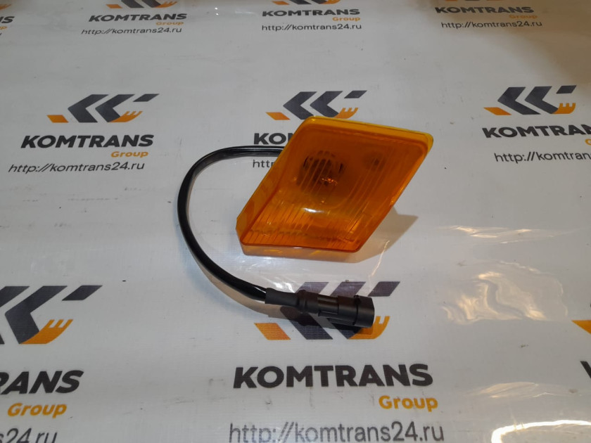 Фонарь указатель поворота правый на крыло SHACMAN X3000 Фонарь указатель поворота правый на крыло SHACMAN X3000