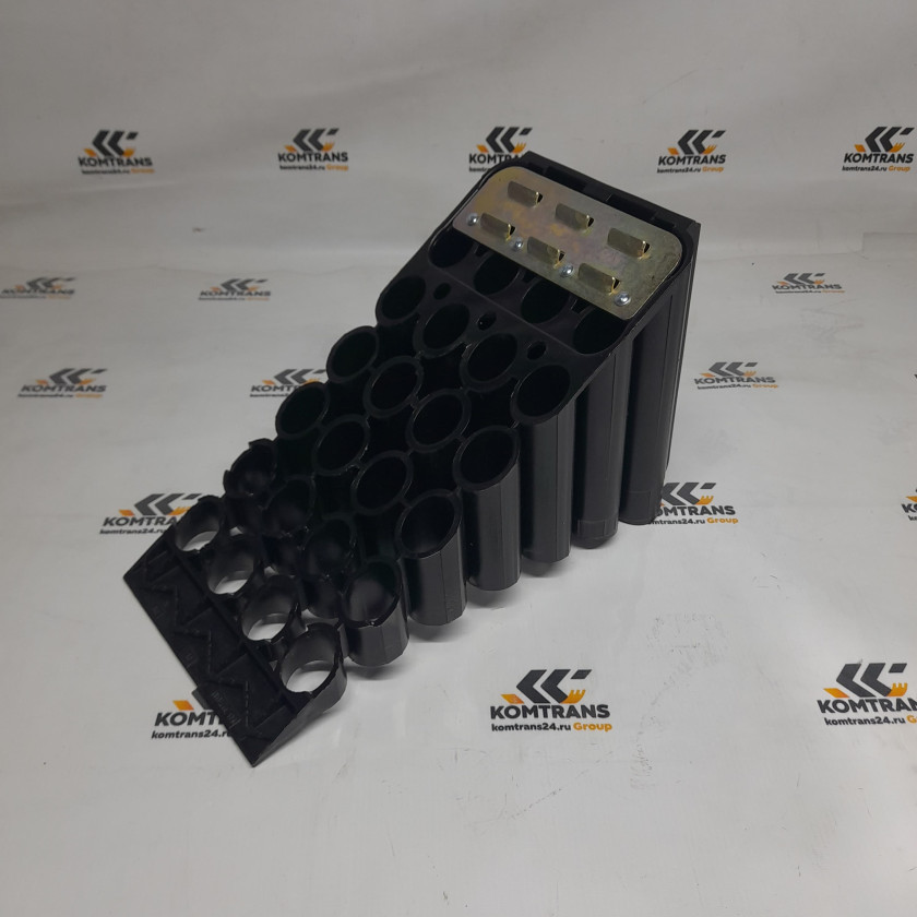 Упор противооткатный L 425,5 H 220 R 610 (пластик) для грузовых авто Упор противооткатный L 425,5 H 220 R 610 (пластик) для грузовых авто