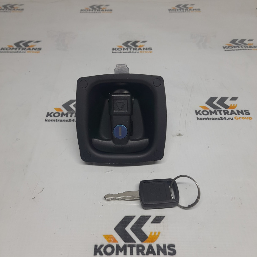 Замок капота XCMG GR3005TPRO Замок капота XCMG GR3005TPRO