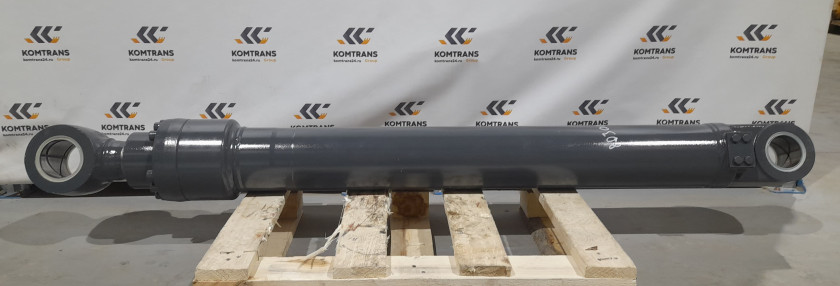 Гидроцилиндр ковша Экскаватора XCMG XE265C Гидроцилиндр ковша Экскаватора XCMG XE265C