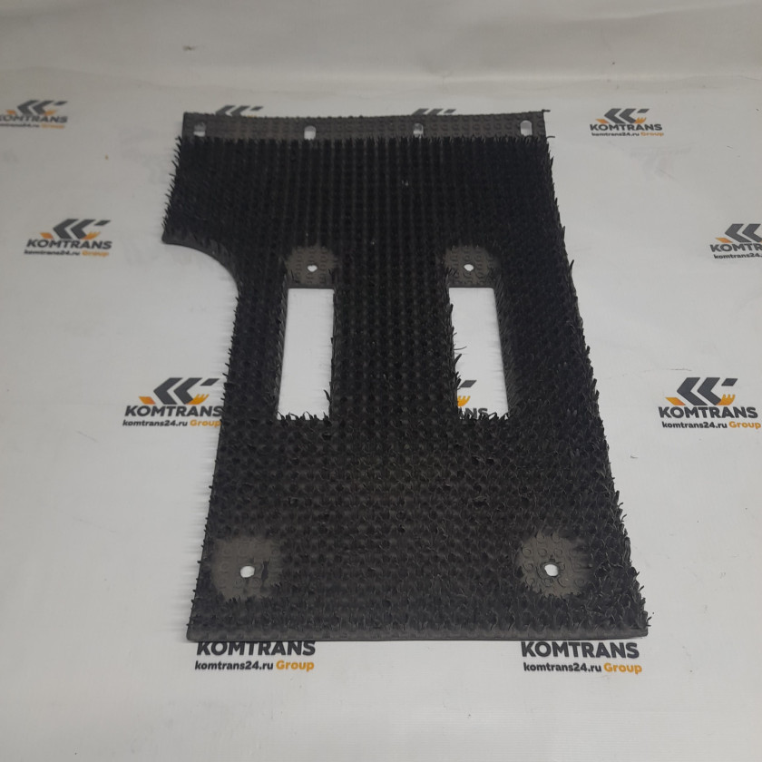 Брызговик крыла, верхний правый