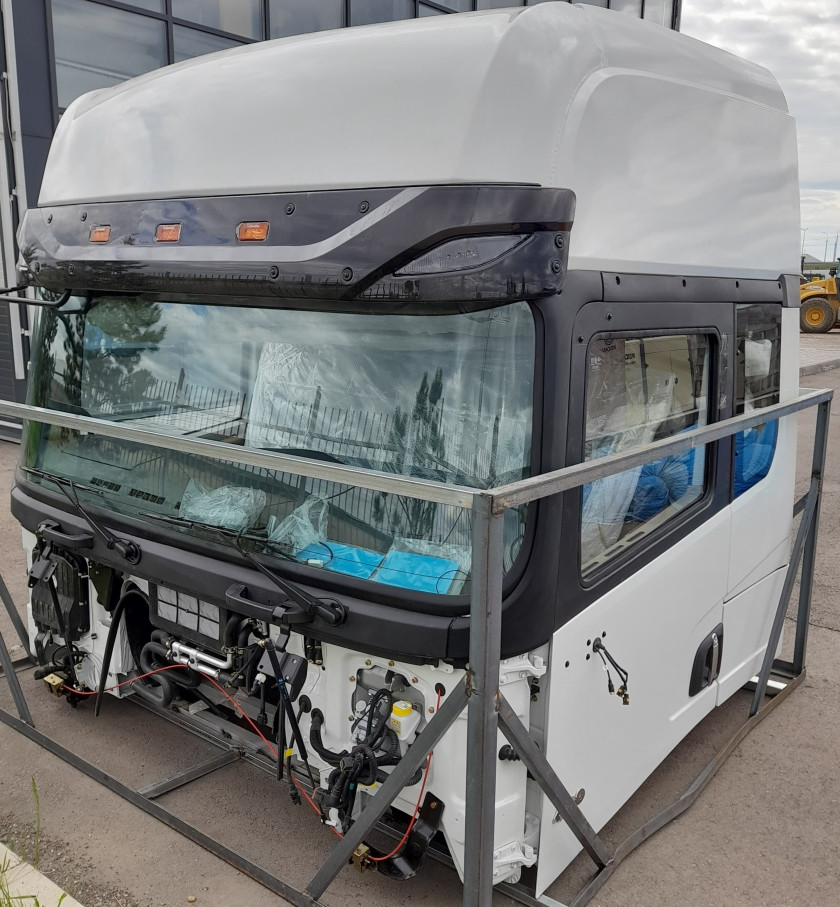 Кабина 1-я комплектность X5000 в сборе ДВС Weichai WP13 550л./с (тягач) SHACMAN X5000 (цвет белый)