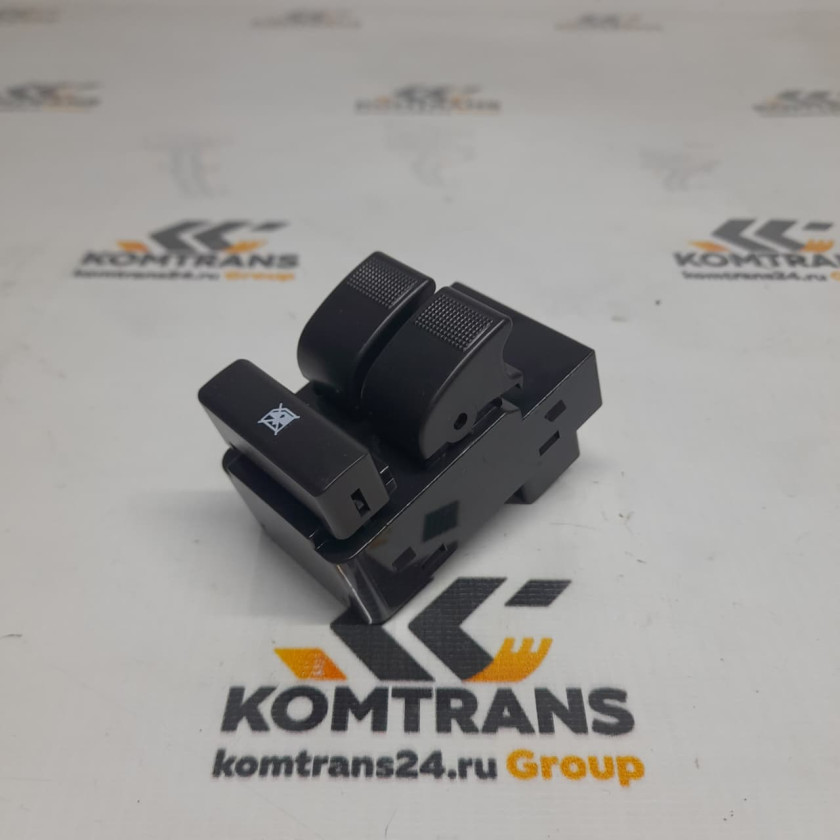 Блок кнопок стеклоподъемника левой двери XCT25L5 Блок кнопок стеклоподъемника левой двери XCT25L5