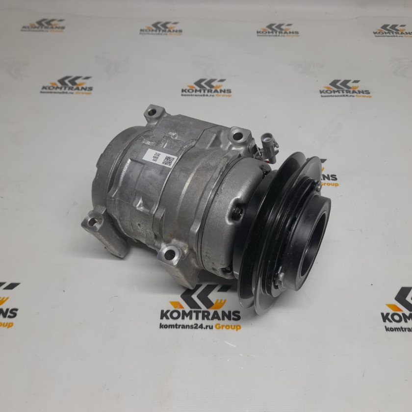 Компрессор кондиционера XCMG GR2605AT GR3005TPRO Компрессор кондиционера XCMG GR2605AT GR3005TPRO