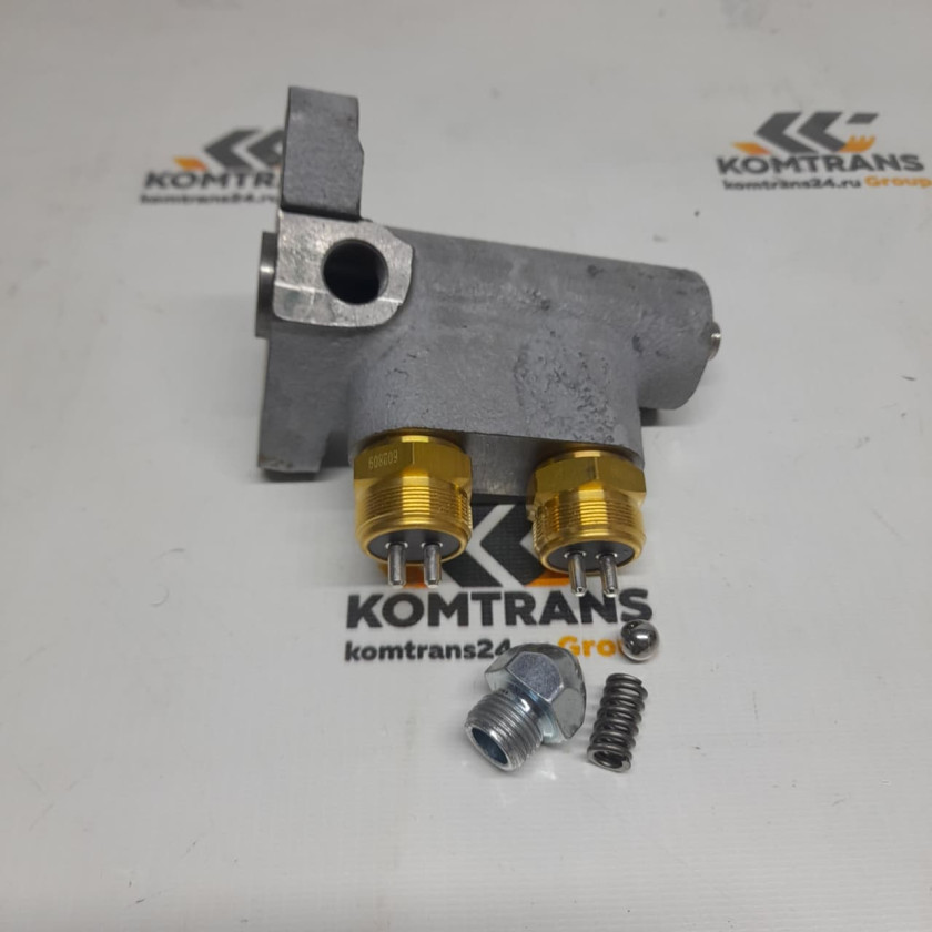 Корпус штока переключения повыш / пониж под 2 датчика раздаточной коробки ZQC2000 SHACMAN