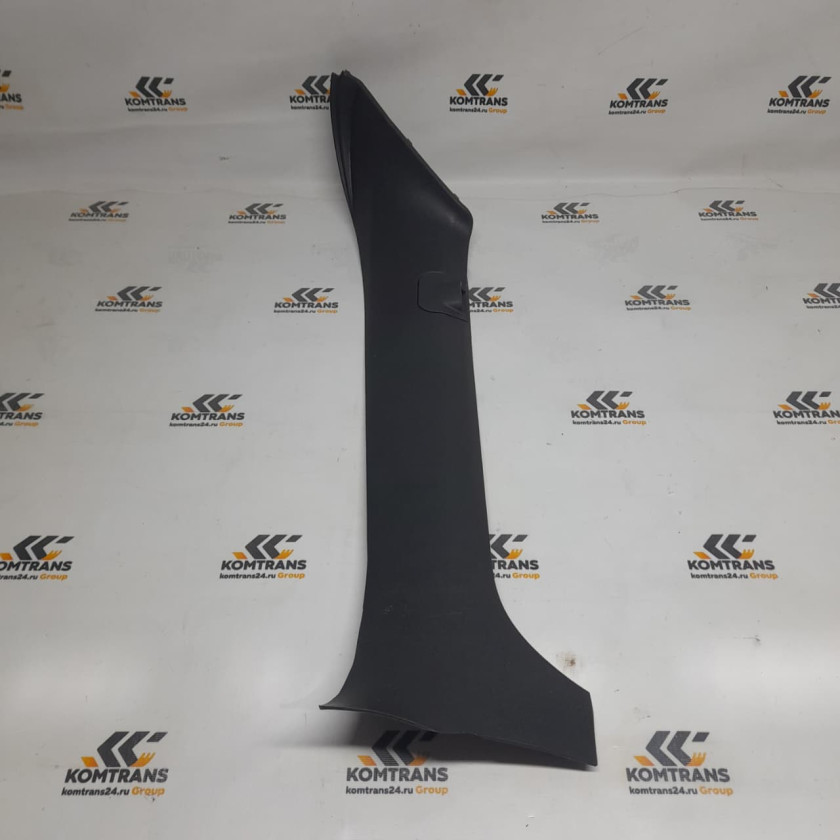 Накладка стойки лобового стекла внутренняя левая SHACMAN X3000