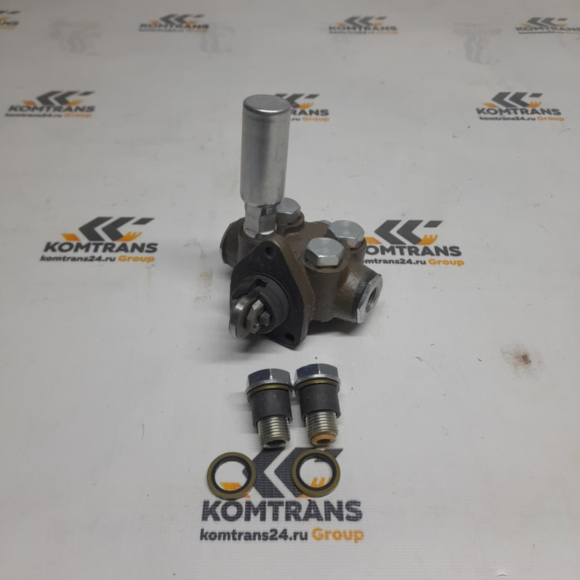 Насос топливный низкого давления ТННД D9-220 (большой клапан)