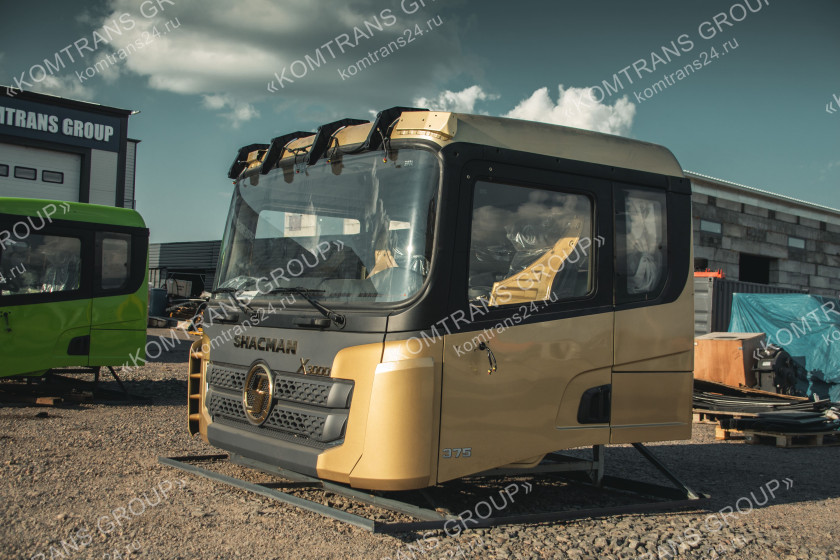 Кабина Shacman X3000 (золотой) Кабина Shacman X3000 (золотой)